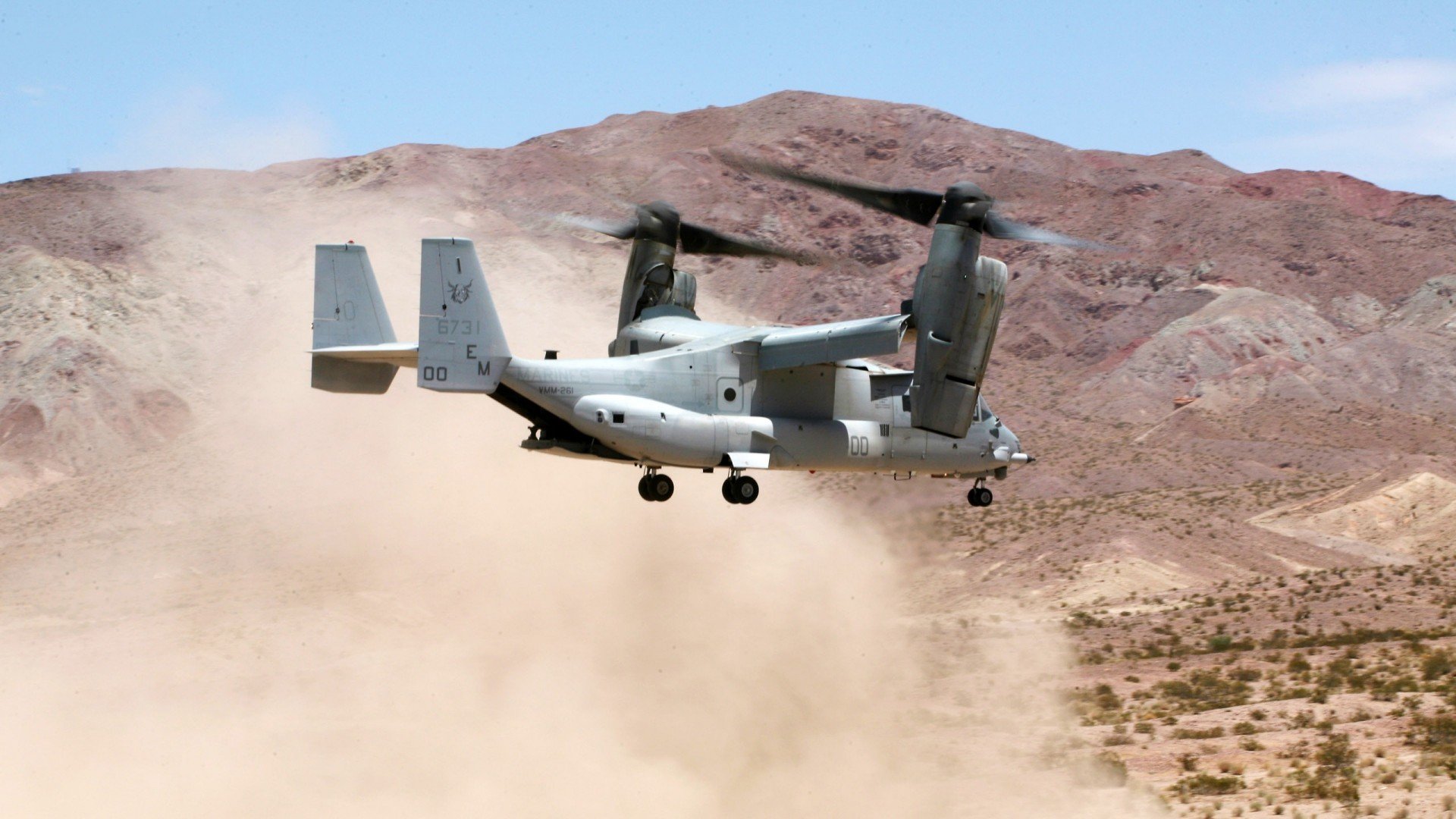 中国足球比赛边路进攻手段分析,足球边路进攻的战术配合基本方法