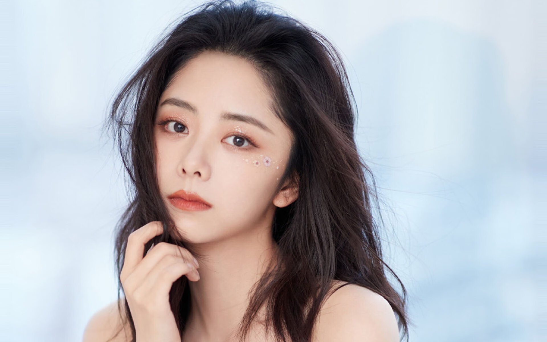 华体会手机在线-16年前追星 如今同场竞技 索博燃爆全场，索博广告